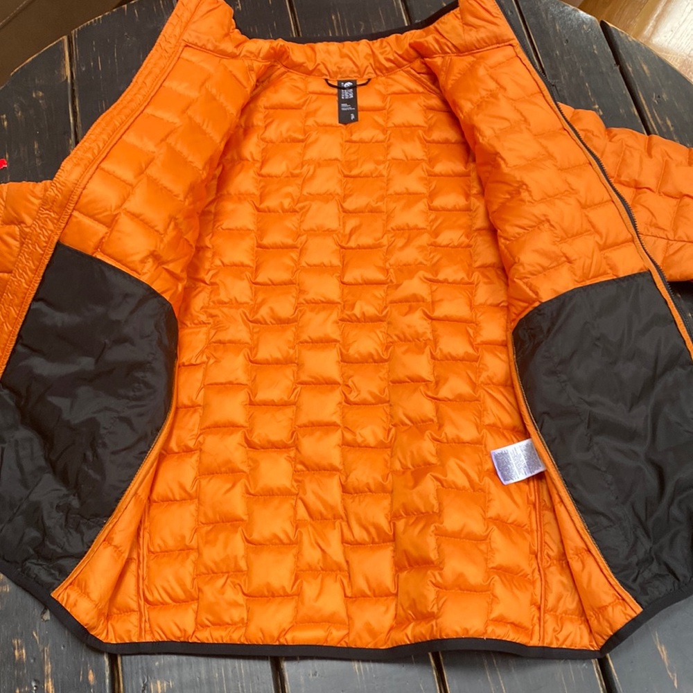 Mountain Hardware Orange Ultralight Down Jacket - image 6
